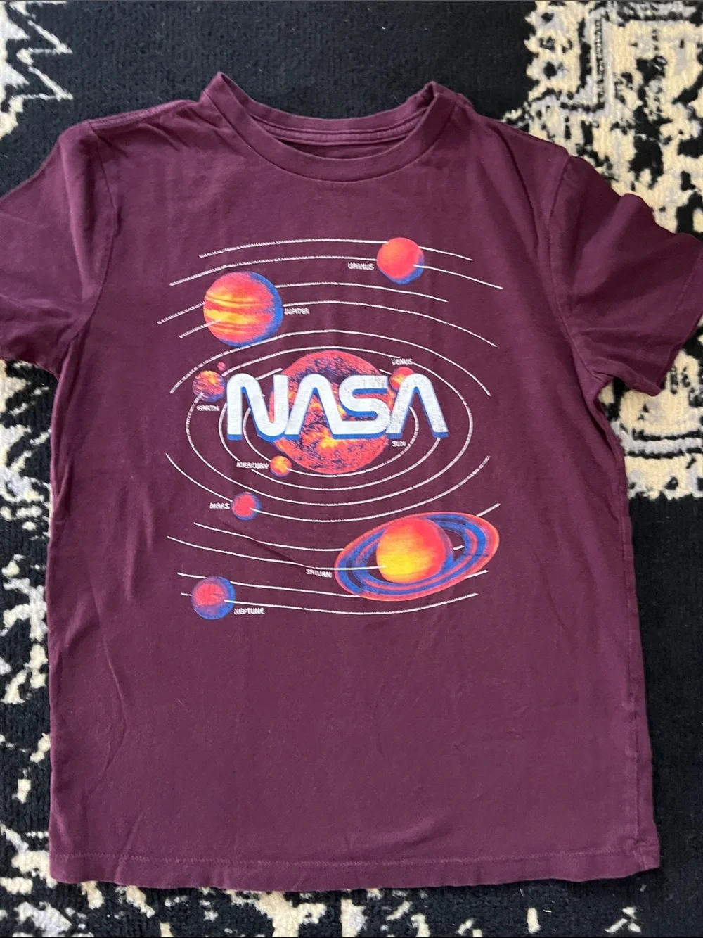 Boys Old Navy nasa tee size m (8)